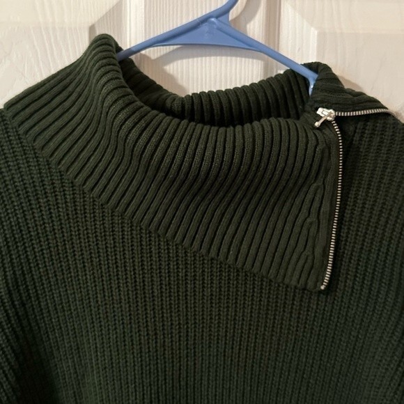 Design History Green Zip Neck Sweater- Women’s Large - Picture 2 of 6